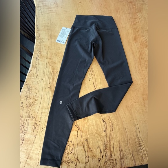 NWT Lululemon Wunder Train HR Tight 28"- NWT- 6 - Picture 4 of 4
